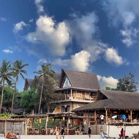 Vaayu Kula Mandrem Hotel Kültér fotó